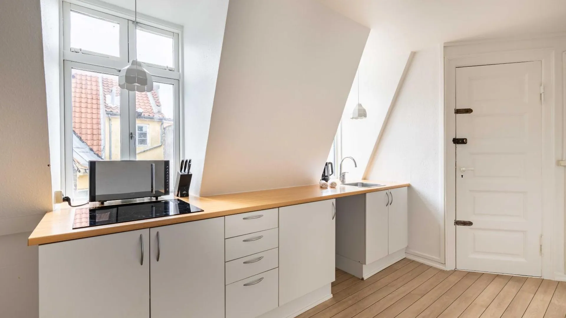 Rustic & Cozy 2Br In Heart Of Cph City By Stroget Copenhagen Apartment