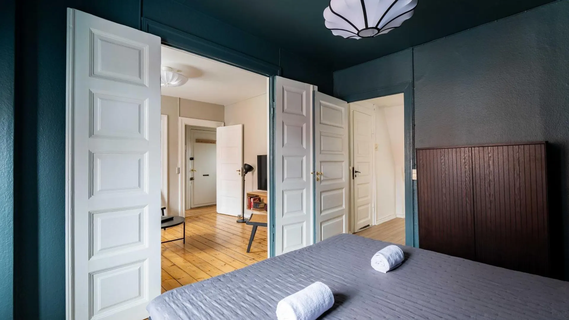 Rustic & Cozy 2Br In Heart Of Cph City By Stroget Copenhagen Apartment